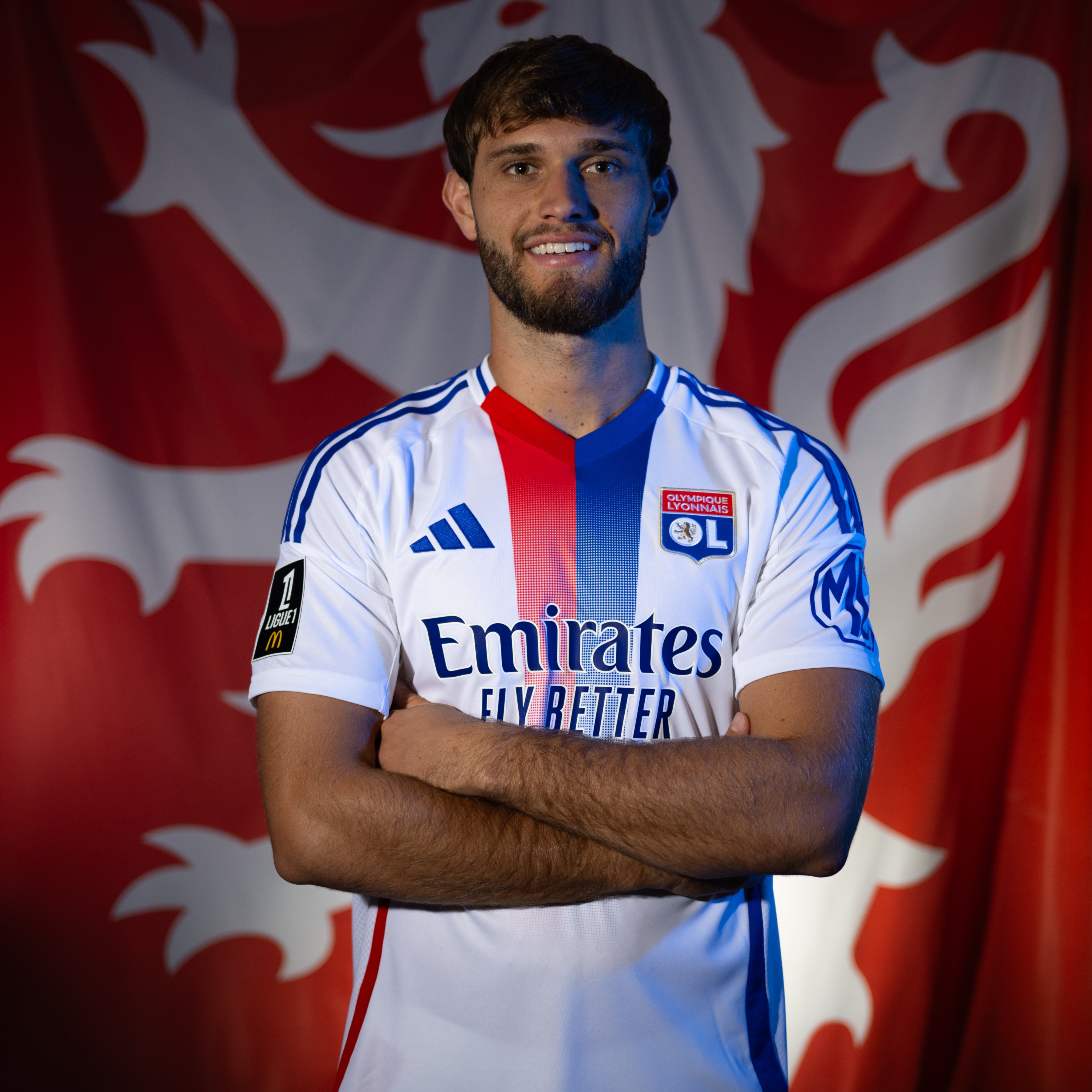 关于意甲赛后再迎强敌;里昂门线救险;主帅态度——气氛紧张;更衣室氛围转暖的信息 关于意甲赛后再迎强敌;里昂门线救险;主帅态度——气氛紧张;更衣室氛围转暖的信息