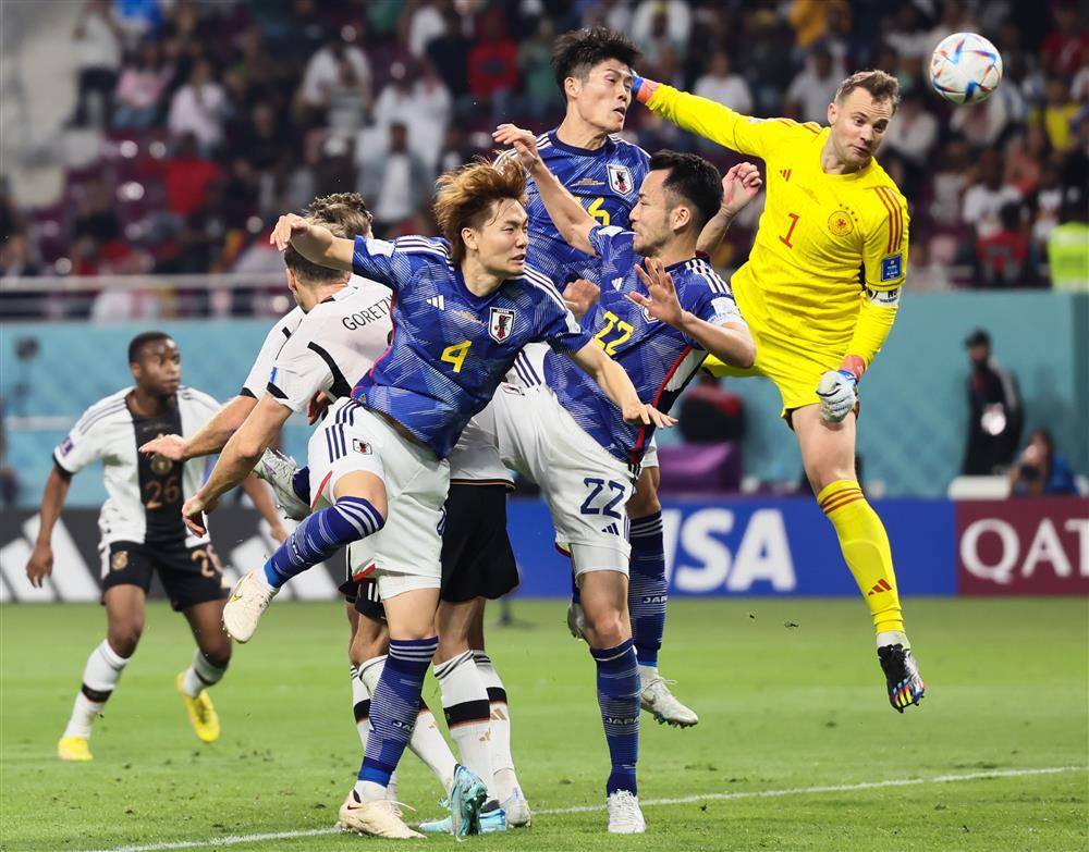 西亚卡姆爆冷击败日本队,精彩发挥引爆全场!的简单介绍 西亚卡姆爆冷击败日本队,精彩发挥引爆全场!的简单介绍